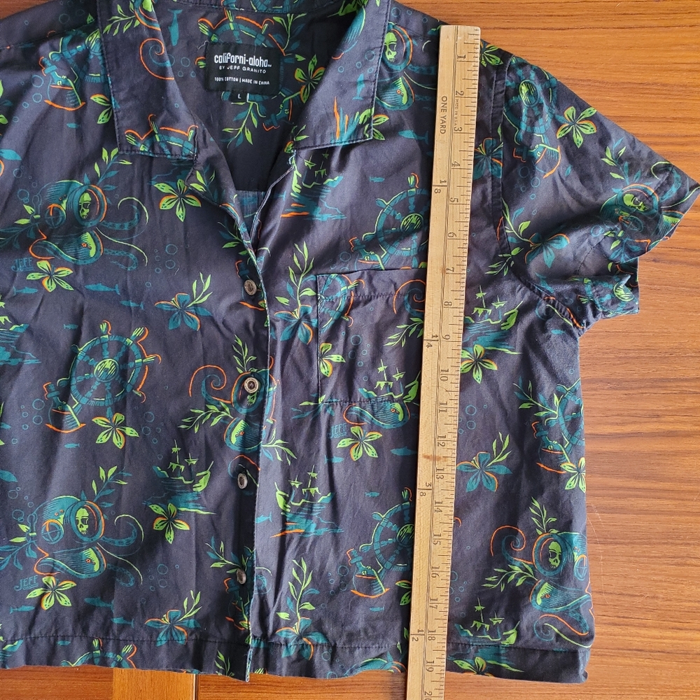 Women's Jeff Granito tiki deep dive print Hawaiian shirt L - Picture 8 of 8